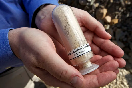 Discovery of Ion-Adsorption Type Rare Earth Deposit in Utah, USA